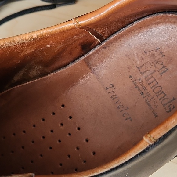 Allen Edmonds Casual Traveler Lace Up Sneaker - Picture 8 of 8